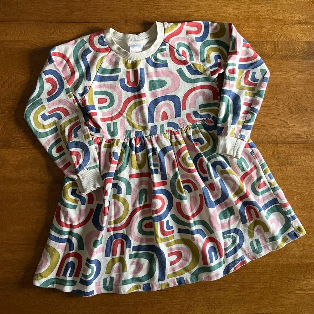 Hanna Andersson rainbow sweatshirt dress 140
